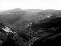 LANDI_A01_F008